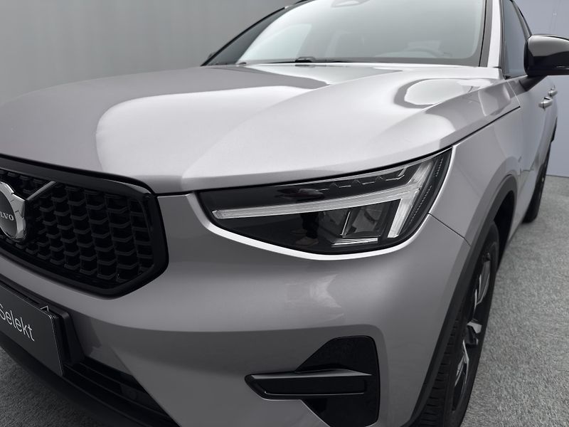 Volvo XC40 B4 DARK PLUS CZ 1.maj - fotka 22 z 47