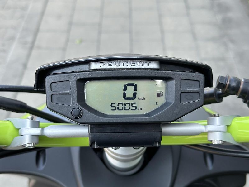 Peugeot Ostatní Streetzone 50i 50 cm 5PS CVT 1 - fotka 20 z 20