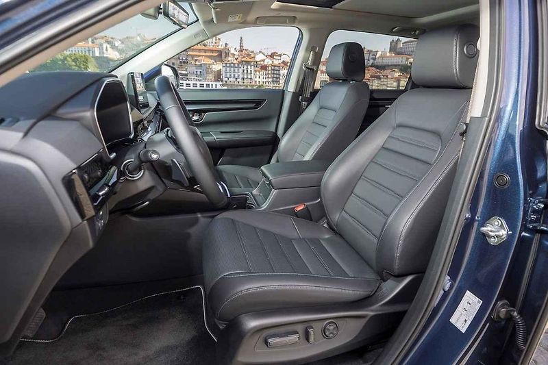 Honda CR-V v nové generaci během testů v Portu
