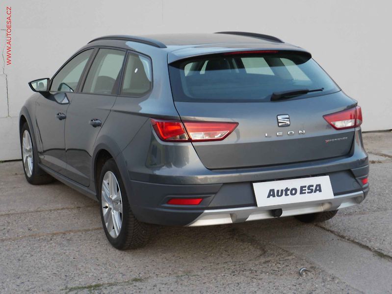 Seat Leon (2018) 1.4 TSi, X-Perience - fotka 4 z 16