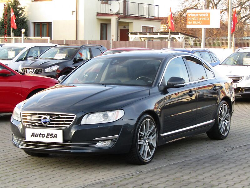 Volvo S80 (2015) 2.0 D4, ČR, Summum, AT - fotka 3 z 22