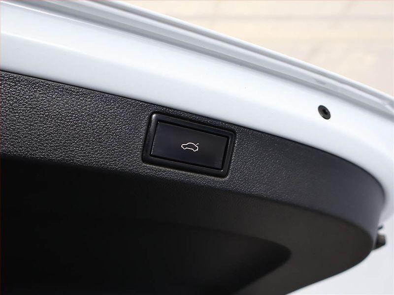 Škoda Scala (2019) 1.6 TDI, Automat, Tempomat - fotka 19 z 19
