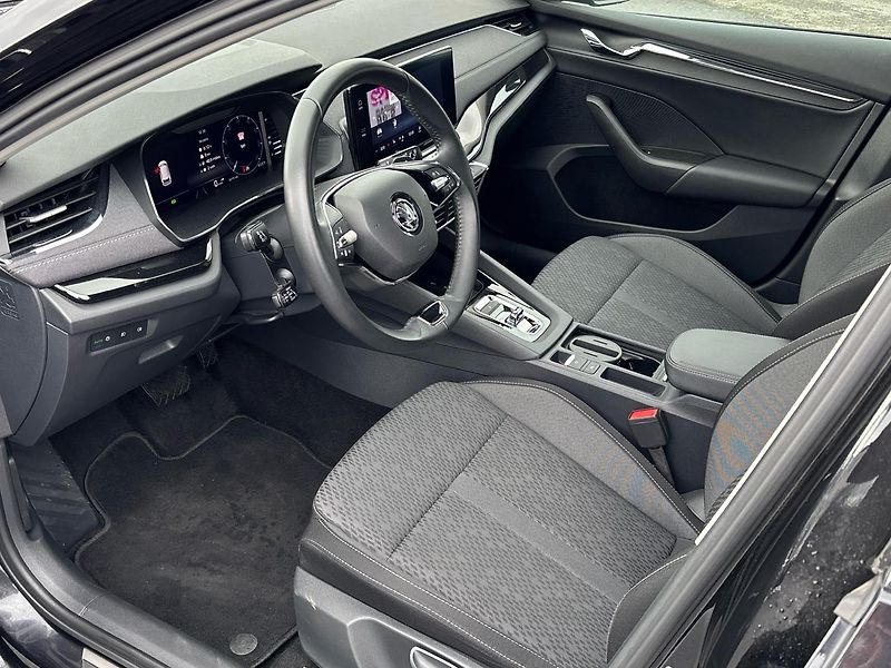 Škoda Octavia Style DSG - fotka 6 z 28
