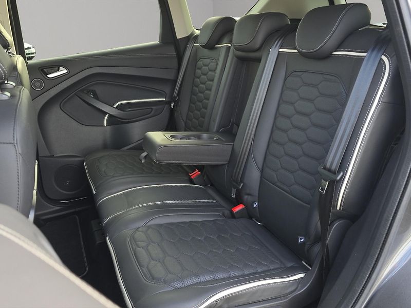 Ford Kuga (2017) Vignale 2.0 TDCi A/T 132kW, 1. - fotka 26 z 29