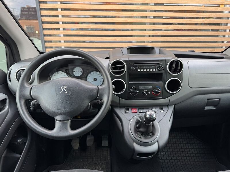 Peugeot Partner Teepee Active - fotka 5 z 16