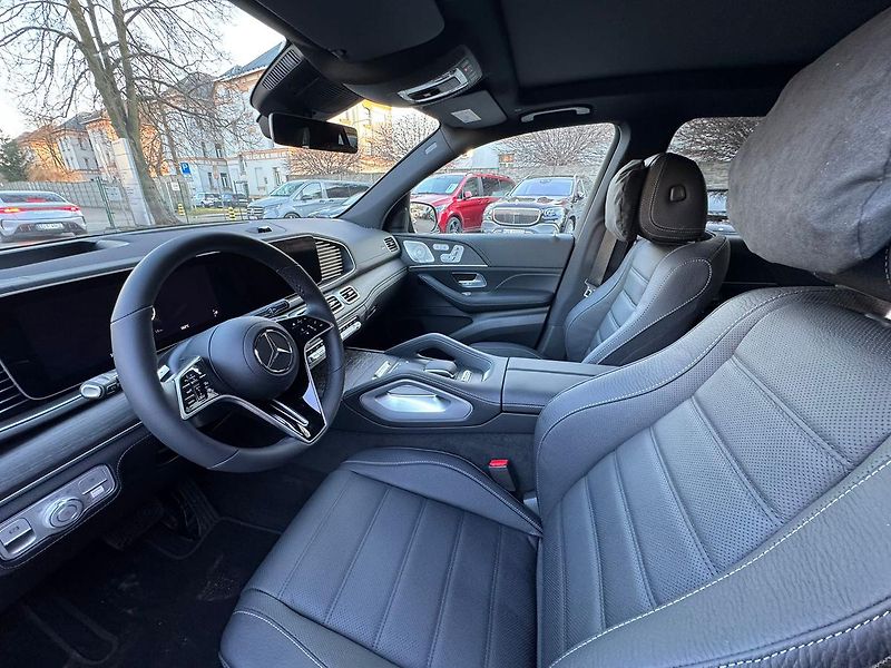 Mercedes-Benz GLE (2026) 300 d 4MATIC - fotka 10 z 25