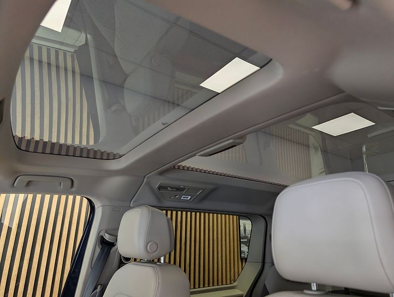 Volkswagen Multivan 1.5 TSI LONG 4 MOTION STYLE 18 - fotka 22 z 30