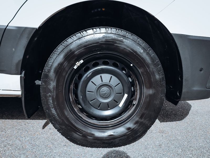 Volkswagen Grand California 600 - 3880kg - fotka 48 z 48