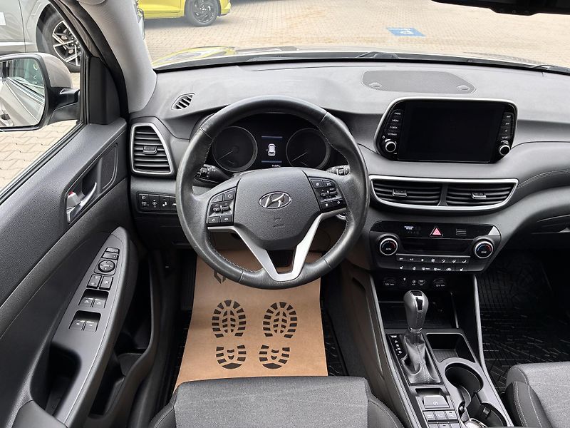 Hyundai Tucson 1.6T-GDI 130kW REZERVACE - fotka 15 z 40