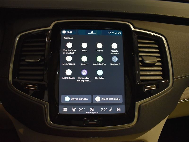 Volvo XC90 2,0 B5 AWD PLUS - fotka 19 z 26