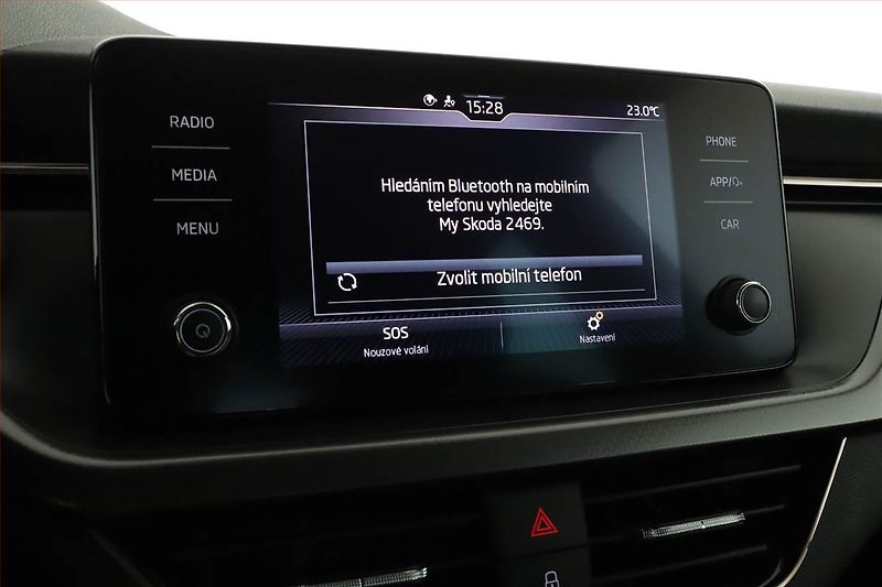 Škoda Kamiq (2023) Style 1.0 TSI - fotka 15 z 20