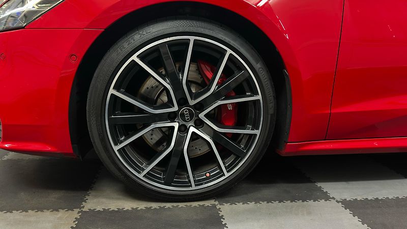 Audi S7 ZÁRUKA / TOP STAV - fotka 13 z 46