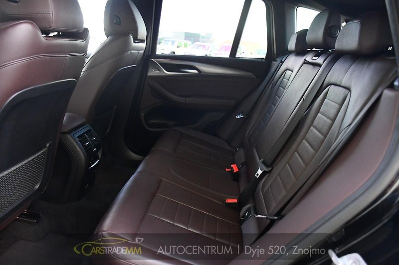 BMW X3 30d X-DRIVE M-SPORT TAŽNÉ - fotka 19 z 57