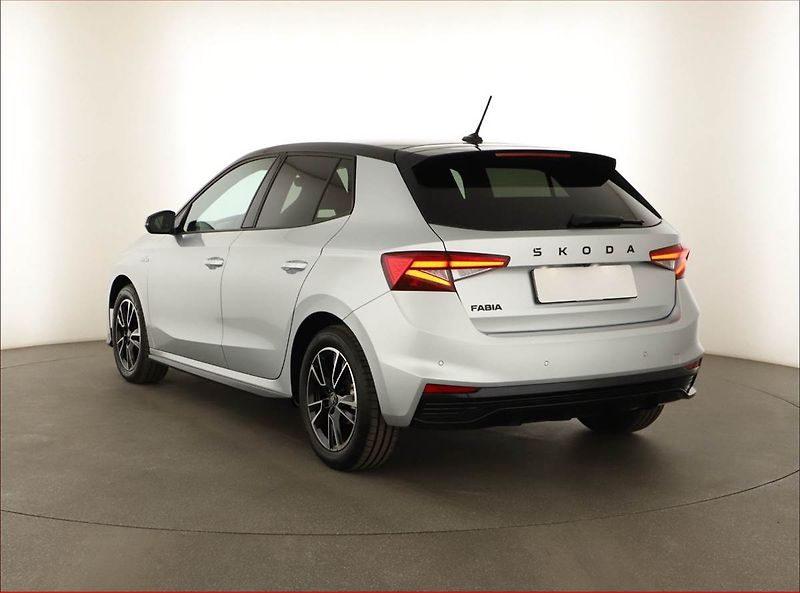 Škoda Fabia (2025) 1.0 TSI, Monte Carlo, FullLed - fotka 4 z 15