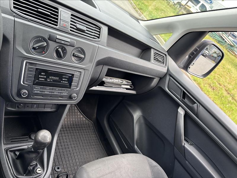 Volkswagen Caddy 2,0 TDi 75kW DPH - fotka 28 z 28