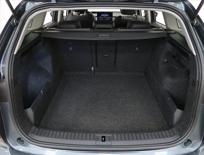 Škoda Enyaq (2021) iV 80 (82 kWh), SoH 81% - fotka 14 z 32