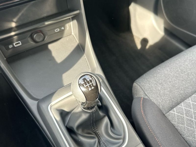 MG MG3 (2026) 1.5 DVVT Excite - fotka 18 z 19