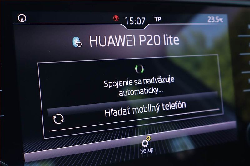 Škoda Octavia (2018) Style 1.6 TDI, Navi, Tempomat - fotka 17 z 24