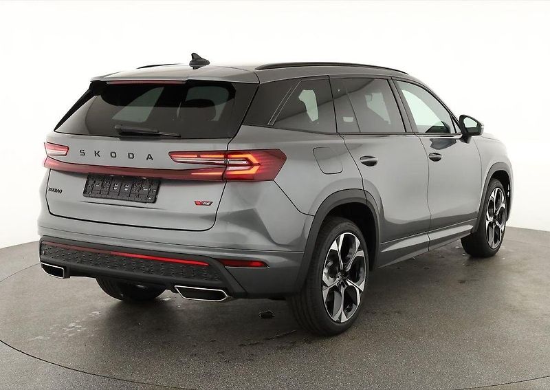 Škoda Kodiaq (2026) RS 2.0 TSI 195 kW KŮŽE + PANO - fotka 3 z 23