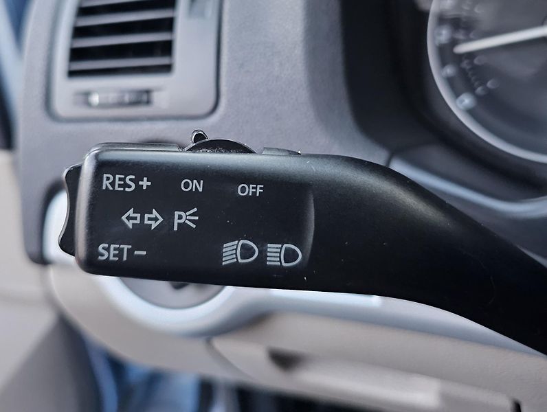 Škoda Octavia 1.6 85kW,KLIMA,TEMPOMAT,2xKOLA - fotka 21 z 37