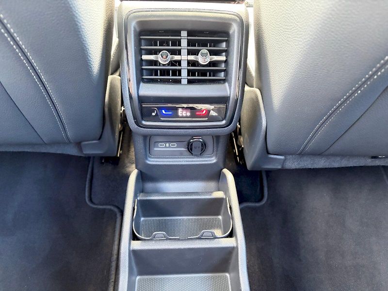Škoda Kodiaq (2025) DSG 1.5 TSI / iV 150kW / SPORT - fotka 33 z 35