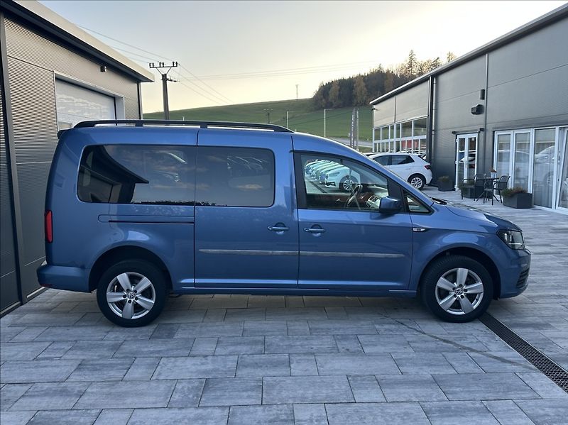 Volkswagen Caddy 2,0 TDI 122PS  Maxi Trend-7 4x - fotka 6 z 53