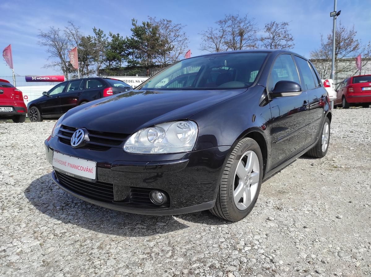 Volkswagen Golf V,  UNITED, VELICE PĚKNÝ