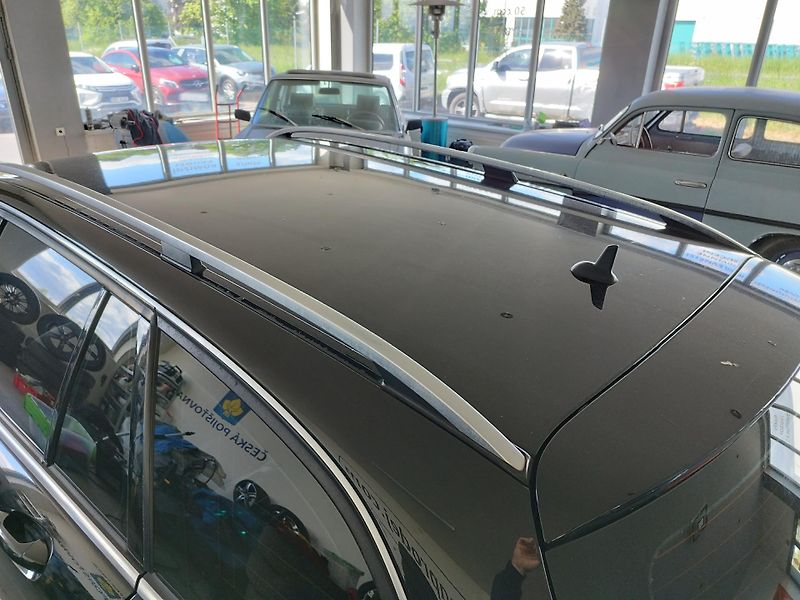 Mercedes-Benz Třídy C (2008) 320CDI,191KW,4MATIC,NAVI,ALU - fotka 8 z 27