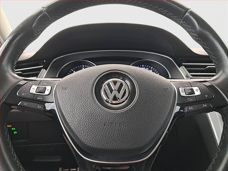 Volkswagen Passat (2017) Alltrack 2.0 TDI, 4X4 - fotka 18 z 21