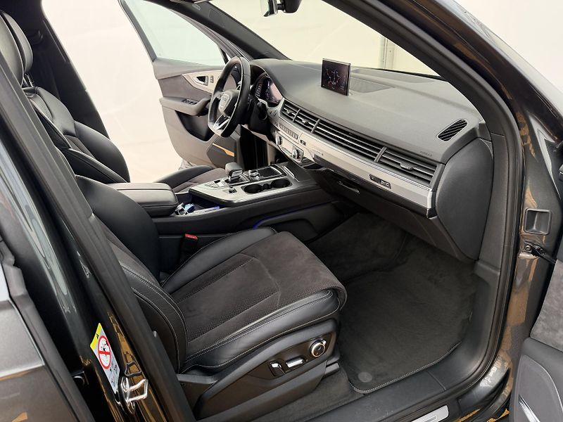 Audi Q7 3.0Tdi*200kw*CZ*DPH*S-Line* - fotka 21 z 47