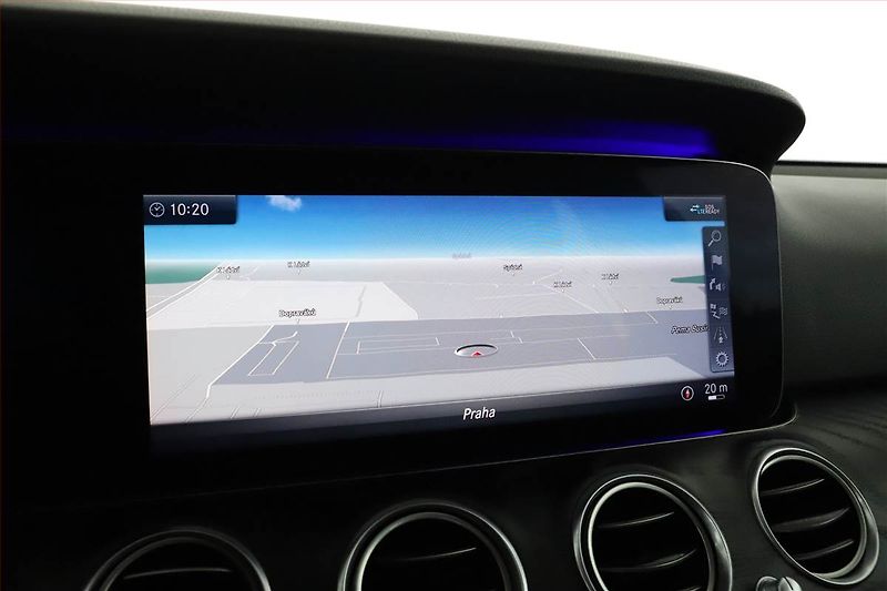 Mercedes-Benz Třídy E (2018) E 220 d, Automat, Kůže, Navi - fotka 15 z 18