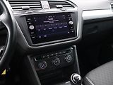 Volkswagen Tiguan 1.4 TSI 110kW Virtual 1.Maj. - náhled 18
