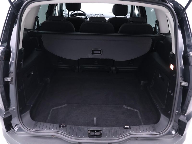 Ford S-MAX 2,0 TDCI 103kW Aut.klima - fotka 10 z 27