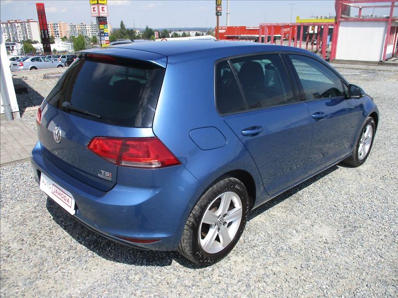 Volkswagen Golf 1,4 TSI,digiklima,xenon,s.kn. - fotka 5 z 47