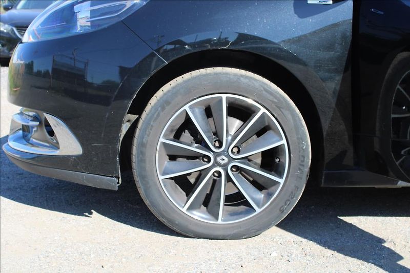 Renault Scénic 1,5 DCi  AUTOMAT, STK 12/2027 - fotka 31 z 33