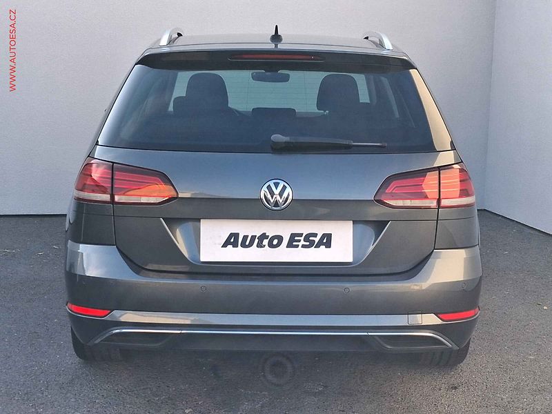 Volkswagen Golf (2019) 2.0 TDi, Join, DSG, LED - fotka 5 z 19