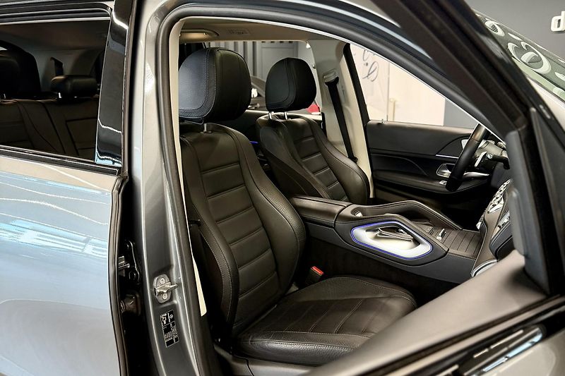 Mercedes-Benz GLS (2019) GLS 400d 4Matic AMG Line - fotka 41 z 111