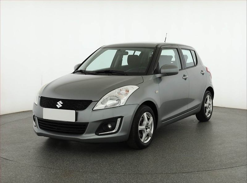 Suzuki Swift (2014) 1.2, Automat, ČR,1.maj - fotka 2 z 13