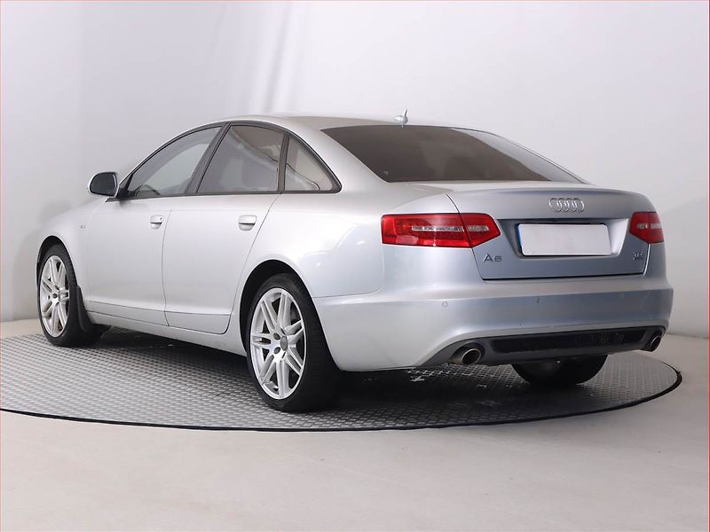 Audi A6 (2010) 3.0 TDI, 4X4, Automat, Xenony - fotka 4 z 19