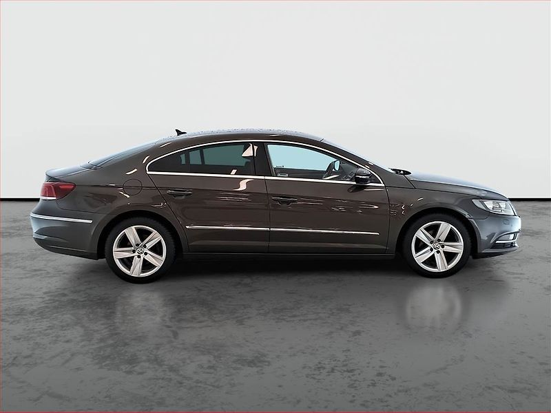 Volkswagen CC (2014) 2.0 TDI, Kůže, Bi-Xenony - fotka 6 z 15