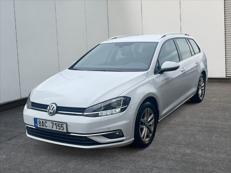 Volkswagen Golf 1,5 TSI Evo Highline - fotka 3 z 11
