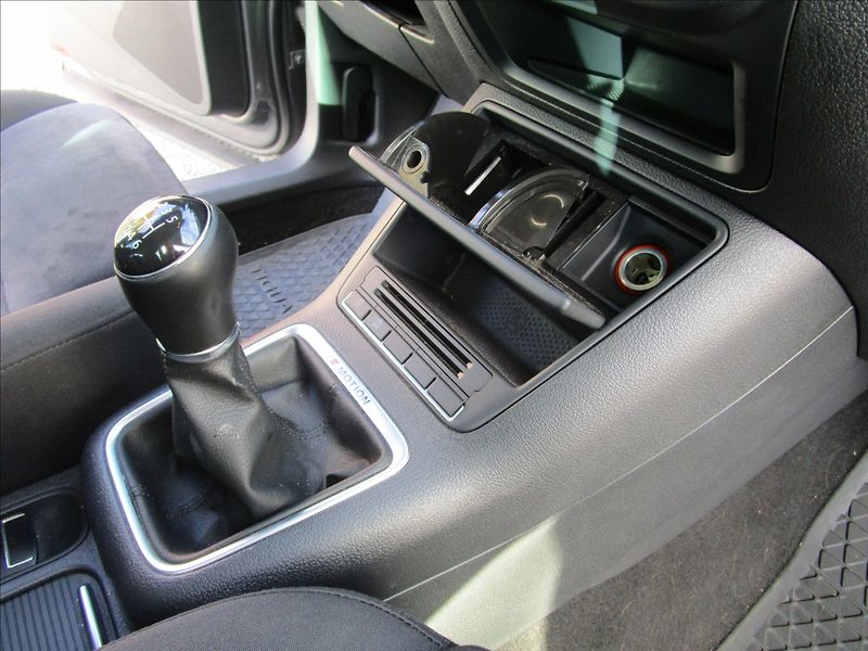 Volkswagen Tiguan 2.0TDi 4Motion Sport, aut. Kli - fotka 25 z 53