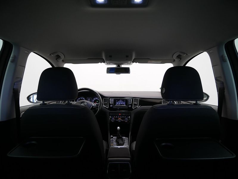 Volkswagen Golf Sportsvan - fotka 24 z 26