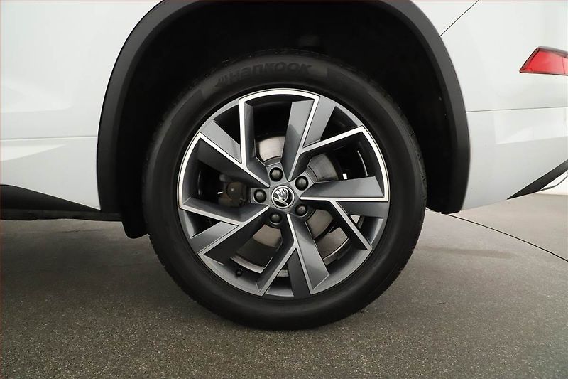 Škoda Kodiaq (2023) 2.0 TSI - fotka 20 z 20