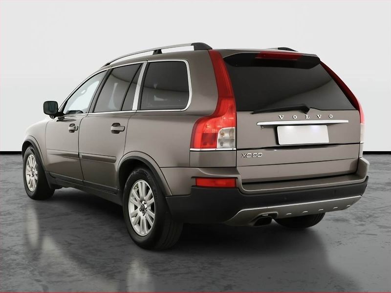 Volvo XC90 (2010) D5, 4X4, Automat, Kůže - fotka 4 z 21