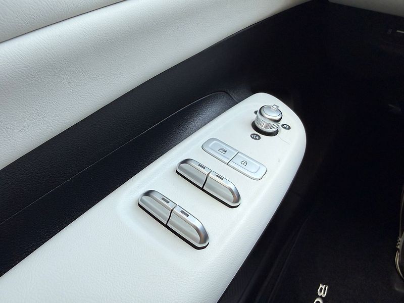 Dongfeng Ostatní E3 360° kamera 42 kWh - fotka 35 z 40