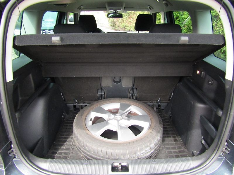 Škoda Yeti (2014) 1.2 TSI NAVI CAR-PASS - fotka 22 z 37
