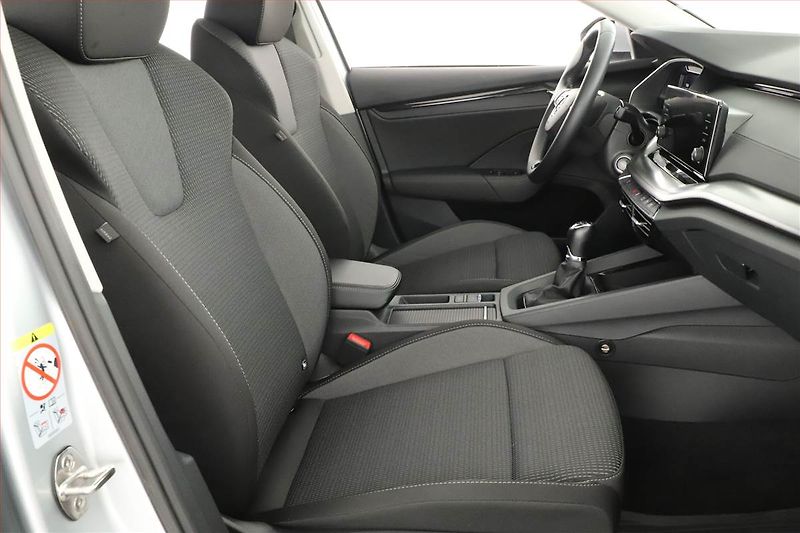 Škoda Octavia (2022) Ambition 2.0 TDI, ČR,1.maj - fotka 7 z 18