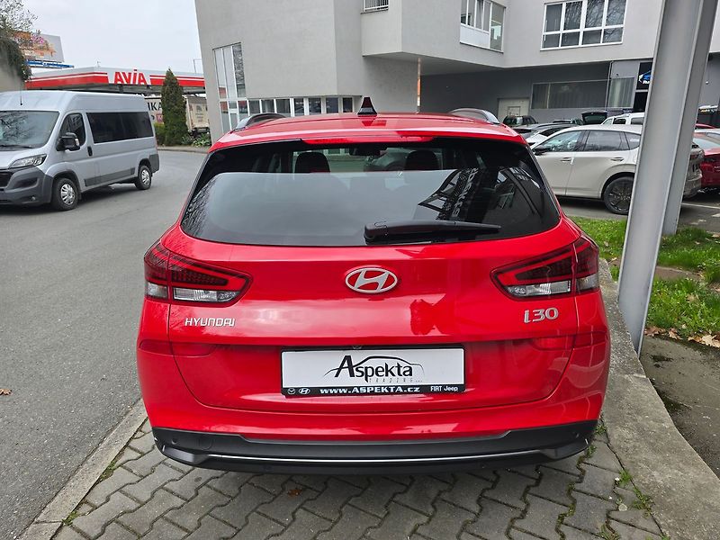Hyundai i30 (2026) 1.6 T-GDi DCT Go Czech - fotka 4 z 25