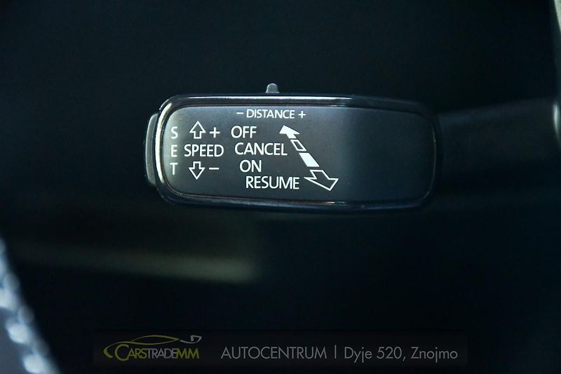 Škoda Superb 2,0TDI SPORTLINE DSG ČR 1.MAJ  - fotka 29 z 56